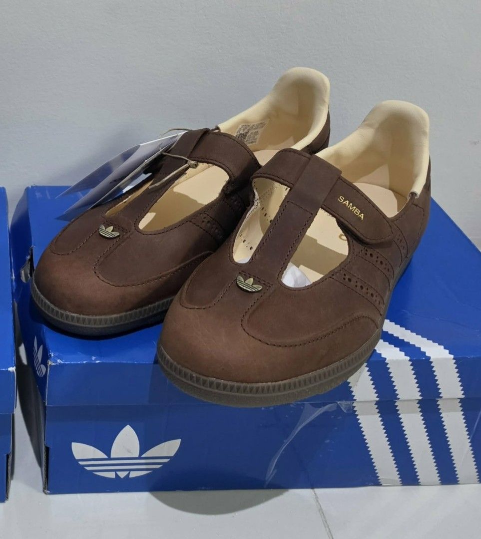 Adidas Samba Jane Leather (Category: Flats & Sandals) located in Imus. Submitted by madz.21 (Listing ID 1459964863, Image 1). Description: brand new original from japan size 6 - runs big fits 6.5-7 free shipping #sambajane #adidassambajane #maryjane #sambajaneleather.