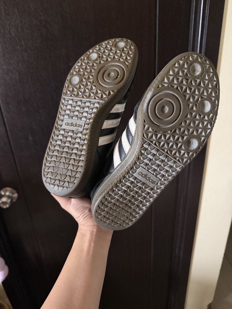 Adidas Samba OG (Category: Sneakers) located in Makati City. Submitted by i_declutter.mnl (Listing ID 1460034873, Image 3). Description: Adidas Samba in Black size 8 can fit up to 8.5 mens still smooth af what you see is what you get.