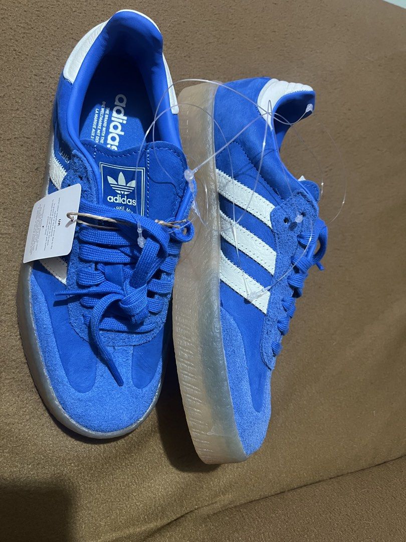 Adidas Samba W Blue White Sneakers (Category: Sneakers) located in Makati City. Submitted by joycesp (Listing ID 1459922280, Image 3). Description: - Authentic Adidas Samba W shoes - Vibrant blue color with classic white stripes - Features a durable gum sole - Size: 7.5 US Women's - Brand new, never worn - Original box and tags included.