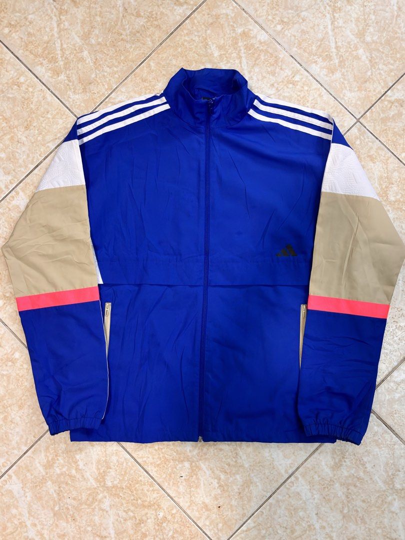 Adidas windbreaker (Category: Coats, Jackets and Outerwear) located in Pasay City. Submitted by ezhits (Listing ID 1460080096, Image 1). Description: For sale Large 1699 Pm me TIA!!!.