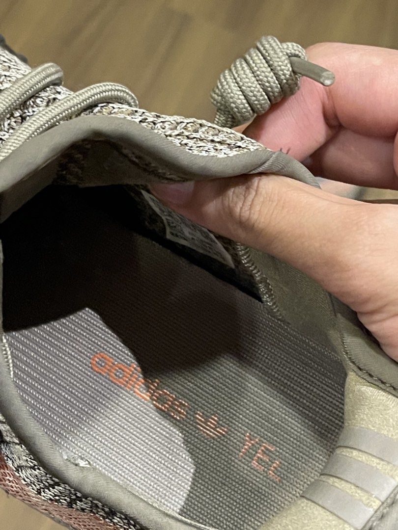 Adidas Yeezy Boost 350 V2 Ash stone size 9 (Category: Sneakers) located in Manila. Submitted by le016392 (Listing ID 1459926830, Image 3). Description: - Adidas Yeezy Boost 350 V2 - Colorway: ash stone - Size: US 9 (UK 8.5, FR 42, JP 270) - Condition: Worn a few times - Notes: Minor dirt on outsole, plenty of life left - no longer using.