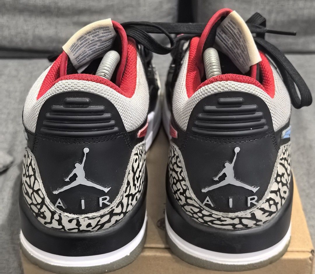Air Jordan Legacy 312 Low North Carolina (Category: Sneakers) located in Del Monte. Submitted by jabcom_tactical_outfitters (Listing ID 1459968942, Image 1). Description: FS: Air Jordan Legacy 312 North Carolina Pre-loved condition 9/10 just needs cleaning Size 8US .
