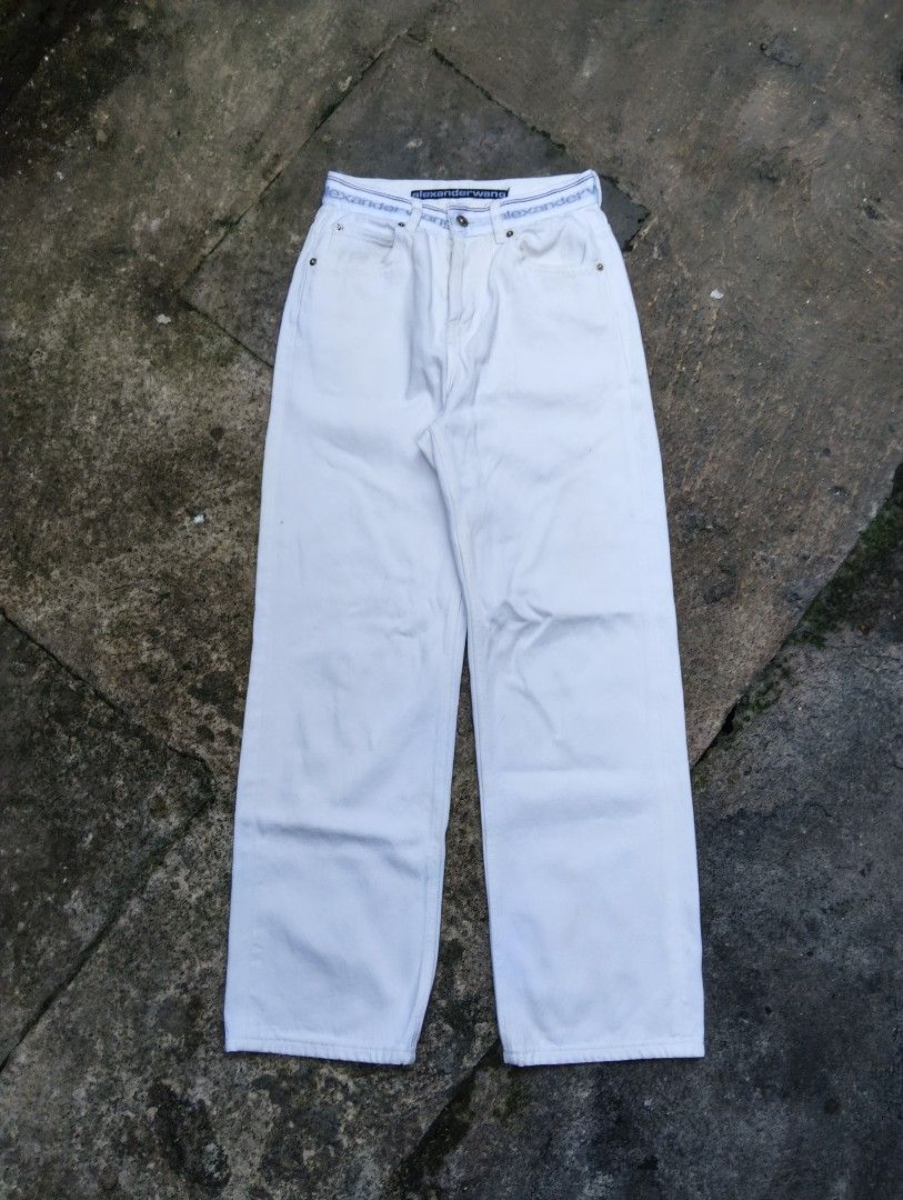 ALEXANDER WANG WAIST LOGO PANTS (Category: Jeans) located in Talisay. Submitted by nooooooooooooooooy (Listing ID 1460050023, Image 1). Description: WAIST 27 LENGTH 40 LEG OPENING 9 GOOD CONDITION NEED WASH STAIN & BALLPEN MARKS.