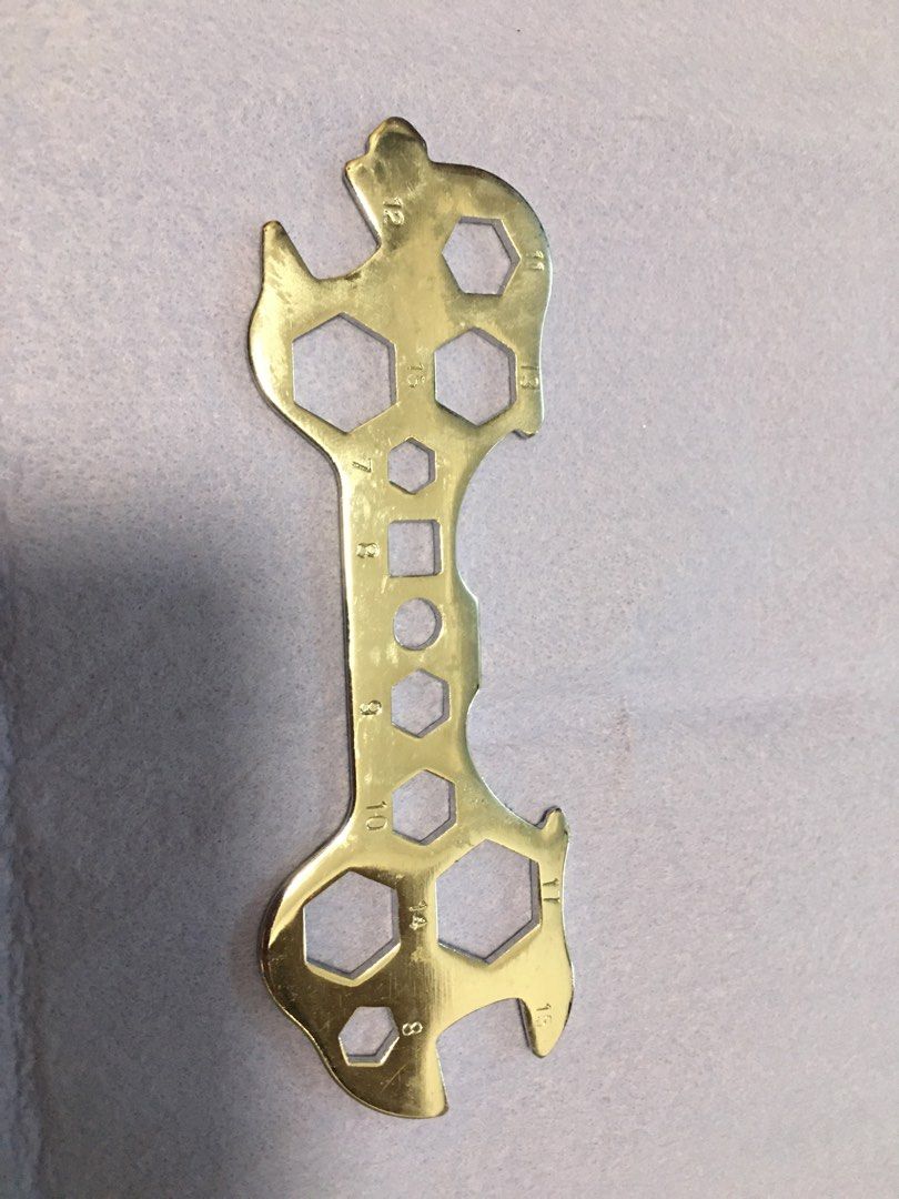 All in One Compact Wrench (Category: Everything Else Others) located in Pasay City. Submitted by gilbertso62551 (Listing ID 1460008454, Image 2). Description: - Portable - Easy to store - Light weight - As is,where is - Not BrandNew .