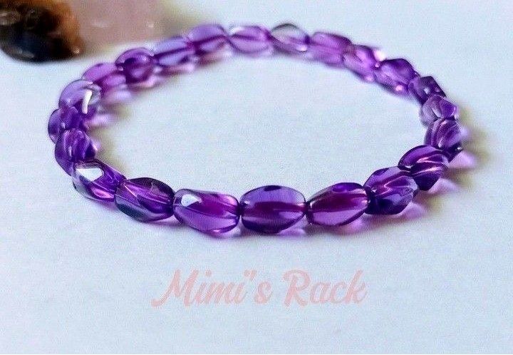 AMETHYST NATURAL STONE BRACELET TWISTED BARREL DESIGN (Category: Bracelets) located in Taguig. Submitted by mimisrack (Listing ID 1459961147, Image 2). Description: 💜A graceful crystal bracelet with calming purple beauty and elegant twisted details -Amethyst is believed to promote peace, emotional balance, intuition, stress relief, and protective energy while helping calm the mind and spirit -Elegant mystical vibe with soothing lavender crystal 