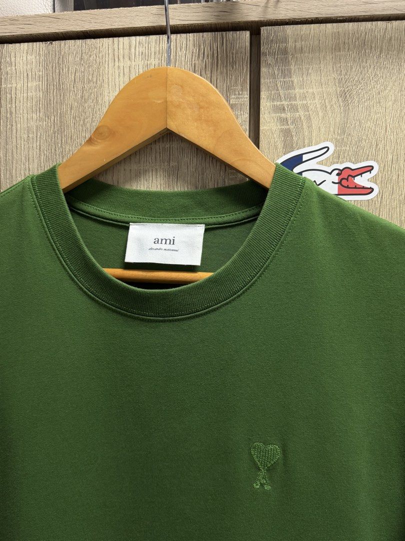 Ami Paris Tonal De Coeur Tshirt (Category: Luxury Apparel) located in Imus. Submitted by rckrmns (Listing ID 1460060477, Image 2). Description: Ami Paris Tonal De Coeur Tshirt Authentic/Legit Size S W- 19.5 L- 26 Good as New .