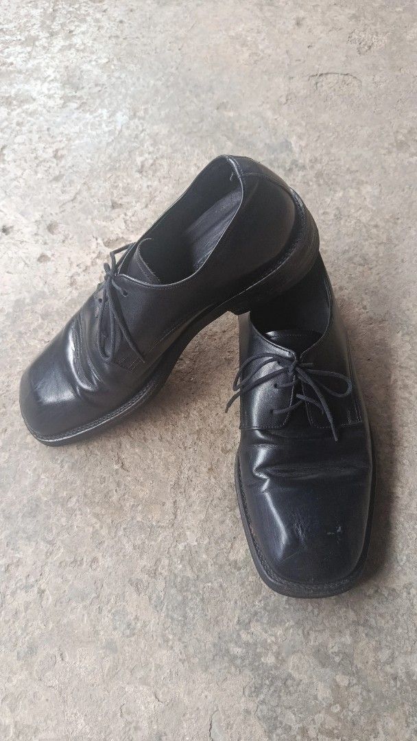 Andersson bell Square toe derby shoes (Category: Dress Shoes) located in Davao. Submitted by homeboy.ph (Listing ID 1460056954, Image 2). Description: FOR SALE — ANDERSSON BELL Classic black leather dress shoes. Lace-up style for a secure fit. Square toe design. Suitable for formal occasions or work. Some minor scuffs on the toes, as expected with wear. Ready for their next owner. Size: EU 41 Classic & stylish design Perfect for formal or smart-c