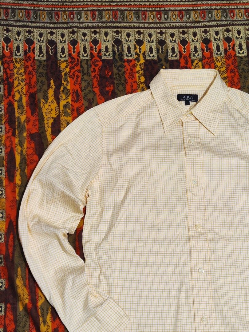 A.P.C. Rue De Fleurus Paris, Checkered, Button down shirt (Category: Luxury Apparel) located in Baguio. Submitted by damit_pang_tao (Listing ID 1460093093, Image 2). Description: A.P.C. Rue De Fleurus Paris checkered button down shirt Size on tag: 1 (Small, US) Dimensions: L28xW21xS25 Condition: excellent 9/10 (no hidden issues) Mine: 1280+sf Disclaimer: Damit Pang Tao is not affiliated or connected to the brand mentioned above or any posts this 