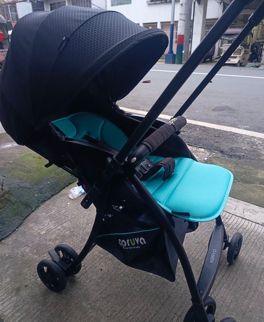 Apruva Keiryo Stroller (Category: Strollers) located in Manila. Submitted by babystuffshop (Listing ID 1459970176, Image 2). Description: ✨ Preloved Apruva Keiryo Stroller✨ GOOD AS NEW Ganda pa nitoooo 😍 10/10 Color rate 🤍Super lightweight 4.6kg only 🤍Travel friendly 🤍All good working condition 🤍Easy to maneuver mga wheels 🤍Reversible handle ( nahaharap ) 🤍Nahihiga nauupo 🤍Newborn up to toddler 🤍5-point safety harness 🤍One-click easy to