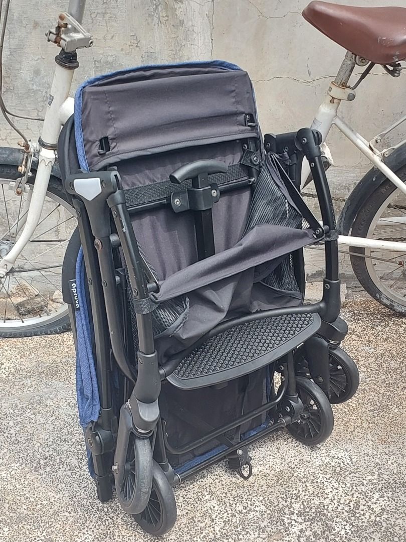 Apruva Lightweight Baby Stroller (Category: Strollers) located in Las Pinas. Submitted by juanrepubliq8887 (Listing ID 1460007851, Image 1). Description: Apruva Trax Lite Compact Stroller – Excellent Condition Selling our Apruva Trax Lite compact stroller in blue. Very light, compact, and travel-friendly. This is the stroller that folds neatly and has a luggage-style pull handle, so it’s easy to move around when folded. In excellent condition and