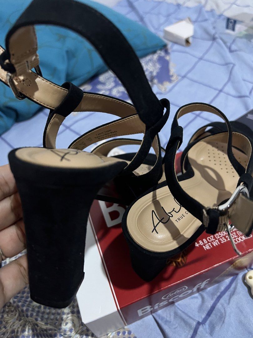 Arella Black Suede Block Heel Sandals (Category: Heels) located in Cabanatuan. Submitted by imported2023 (Listing ID 1459993277, Image 2). Description: - Chic black suede sandals - Comfortable block heel - Stylish criss-cross straps - Secure ankle strap with buckle closure - True comfort sole for all-day wear - Made in Vietnam - Size: 8M US / 6 UK / 38 EUR / 25 CM.