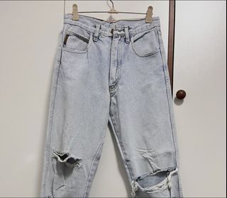 (Category: ) located in . Submitted by imwelllovedvintage (Listing ID 1460072136, Image 1). Description: .