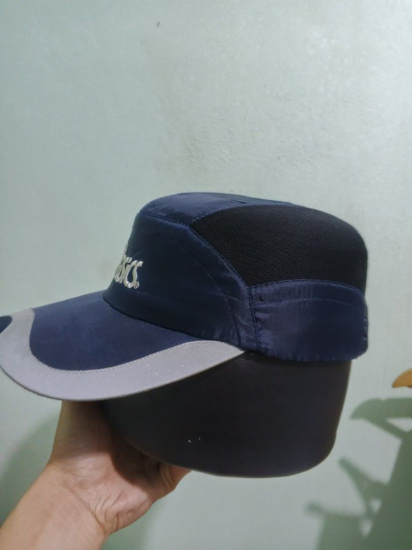 Asics 5panel running , gym cap (Category: Caps & Hats) located in Caloocan City. Submitted by shsgoods (Listing ID 1459946276, Image 2). Description: location: Karuhatan Valenzuela City.