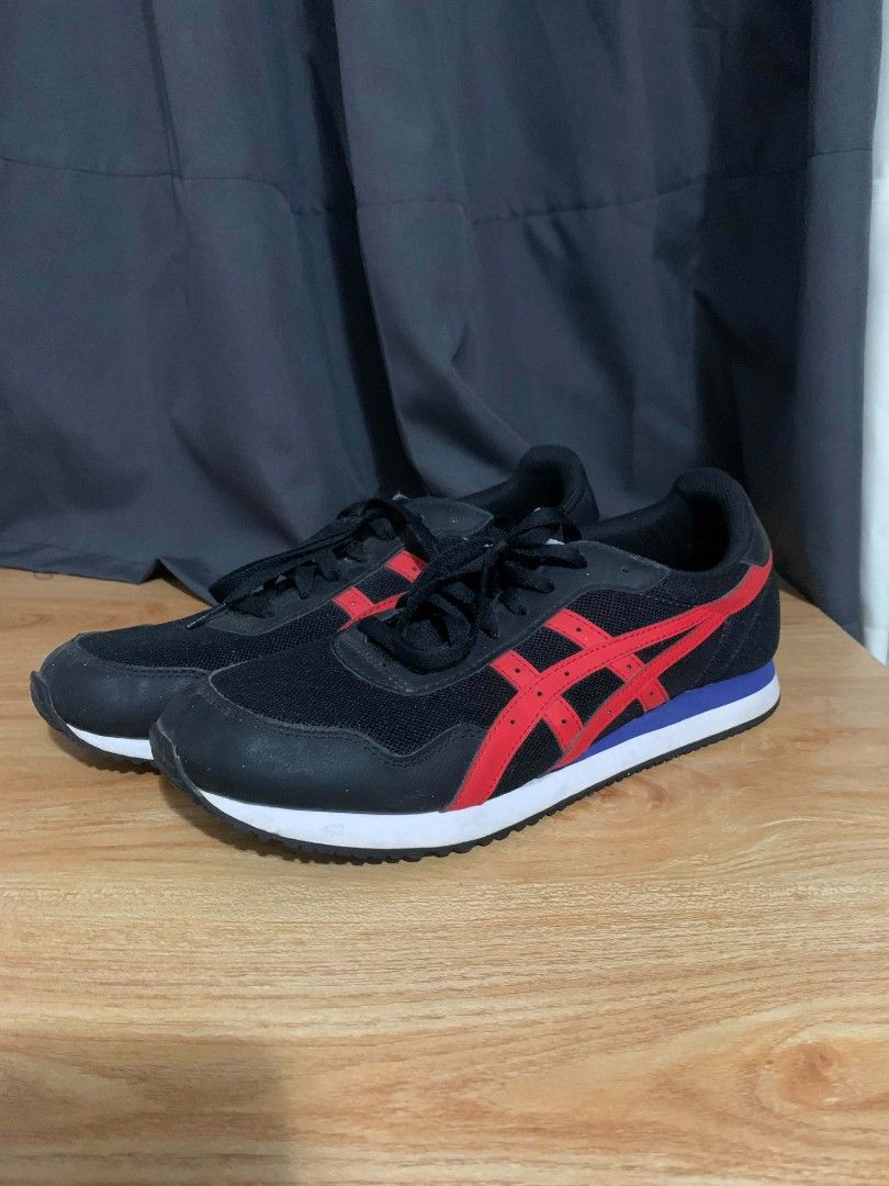 Asics Tiger Runner Black Red Blue Running Sneakers (Category: Casual Shoes) located in Paranaque City. Submitted by ababelly (Listing ID 1460025369, Image 1). Description: - Price 2k - No box included - PM for more info - Barely used.