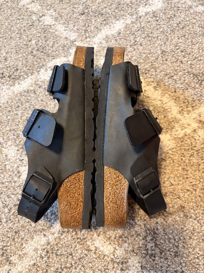 Auth Preloved Birkenstock Milano (Category: Slippers and slides) located in Paranaque City. Submitted by silentstone.dolphin (Listing ID 1459910747, Image 2). Description: Pls refer to the photos.. Visible Print.. Like new condi..👌 Super nice in actual😍 ❌Bawal sa Maselan❌.