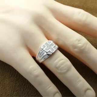 (Category: ) located in . Submitted by pulzerasjewelry (Listing ID 1460009512, Image 1). Description: .
