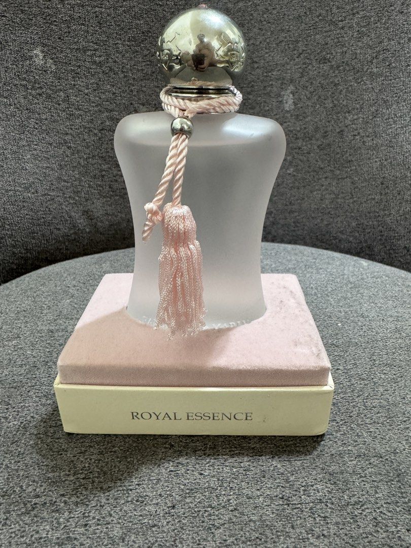 Authentic Delina La rosee 95% juice (Category: Fragrance & Deodorants) located in Quezon City. Submitted by luxpro.mnl (Listing ID 1460090023, Image 1). Description: Authentic Delina La rosee 95% juice level Damage tassel Purchased from new jersey Moneyback guarantee.