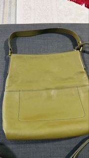(Category: ) located in . Submitted by noorfynhandbags (Listing ID 1459974564, Image 1). Description: .