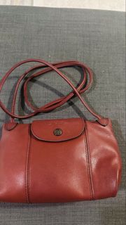 (Category: ) located in . Submitted by noorfynhandbags (Listing ID 1459902109, Image 1). Description: .