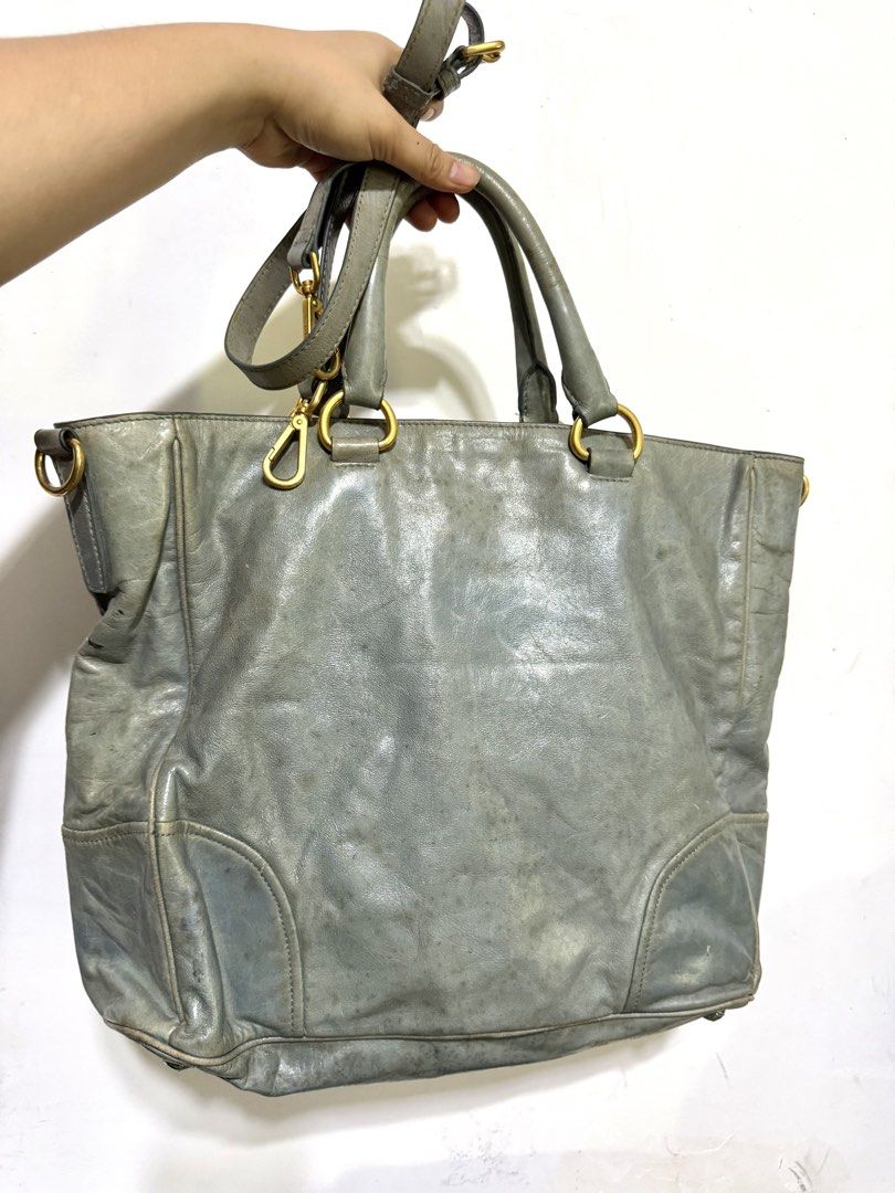 Authentic Vintage prada two way (Category: Shoulder Bags) located in Manila. Submitted by prelovedbyramiah (Listing ID 1460025502, Image 2). Description: og.