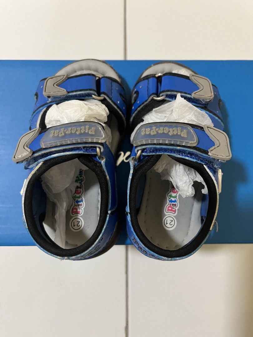 Baby Boy Shoes (Category: Babies & Kids Fashion) located in Manila. Submitted by shannendorithie (Listing ID 1460017663, Image 1). Description: - Blue Pitter-Pat sandals - Tiktok Rubber Shoes - White Sandals - Velcro straps for easy wear - Easy to Wear - Includes original box (Pitter Pat only) - Ideal for summer outings.