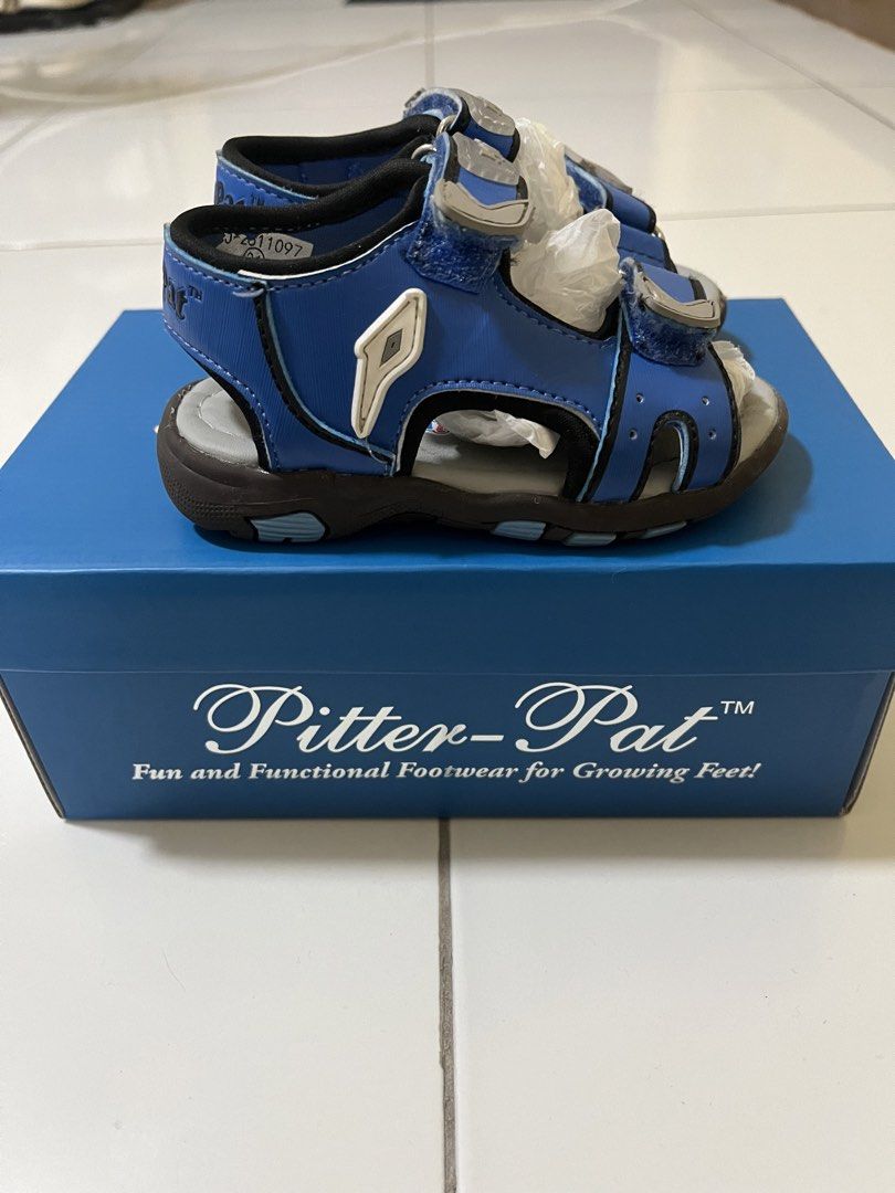 Baby Boy Shoes (Category: Babies & Kids Fashion) located in Manila. Submitted by shannendorithie (Listing ID 1460017663, Image 2). Description: - Blue Pitter-Pat sandals - Tiktok Rubber Shoes - White Sandals - Velcro straps for easy wear - Easy to Wear - Includes original box (Pitter Pat only) - Ideal for summer outings.