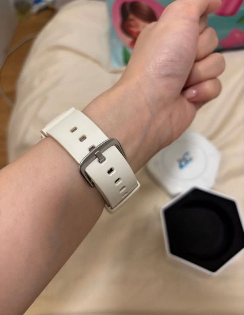 Baby-G White Watch (Category: Women's Watches) located in Quezon City. Submitted by loverosvir (Listing ID 1460059283, Image 2). Description: .