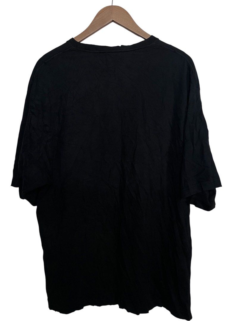 Balenciaga Distressed Tee (Category: Tshirts & Polo Shirts ) located in Bacolod City. Submitted by eman_03 (Listing ID 1459904132, Image 3). Description: 📍Balenciaga Distressed Tee Size Large on tag 23W x 28.5L Excellent Condition Embroidered Script No issue -Bacolod City, Negros Occidental 📥DM.