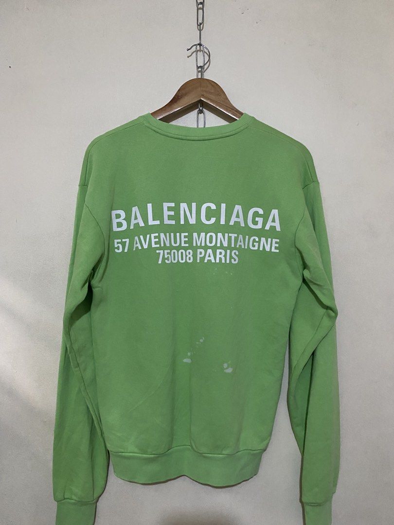 Balenciaga new logo out (Category: Hoodies) located in Manila. Submitted by drip-from-thrift (Listing ID 1459966171, Image 2). Description: .