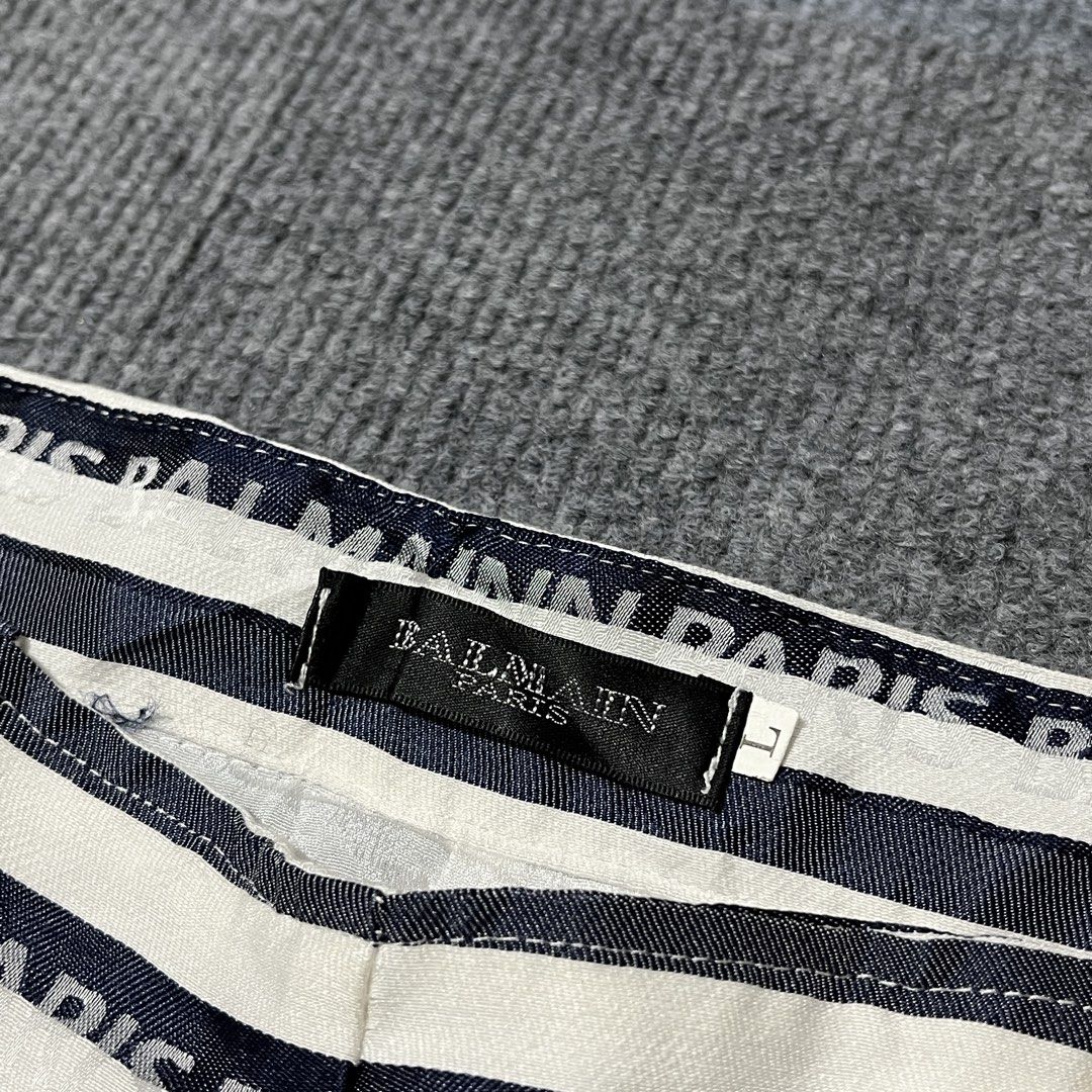 balmain paris short (Category: Luxury Apparel) located in Malay. Submitted by oplt_dept. (Listing ID 1460024048, Image 3). Description: -exellent condition -luxury essentials -size on tape measure -waist:30 -length:14 -leg opening:12.