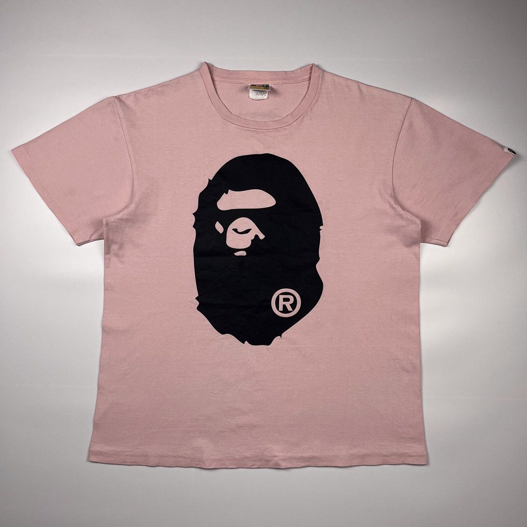 Bape Bicolor Big Ape Head Tee (Category: Tshirts & Polo Shirts ) located in Puerto Princesa. Submitted by paradise5300 (Listing ID 1460056665, Image 1). Description: Bape Bicolor Big Ape Head Tee Tagged Size: XL Dimensions Inches length: 28 Inches width: 22.5 Condition: Very good Color rate: 9.5 Flaws: Hairline cracks 1,299 shipping fee is not yet included. .