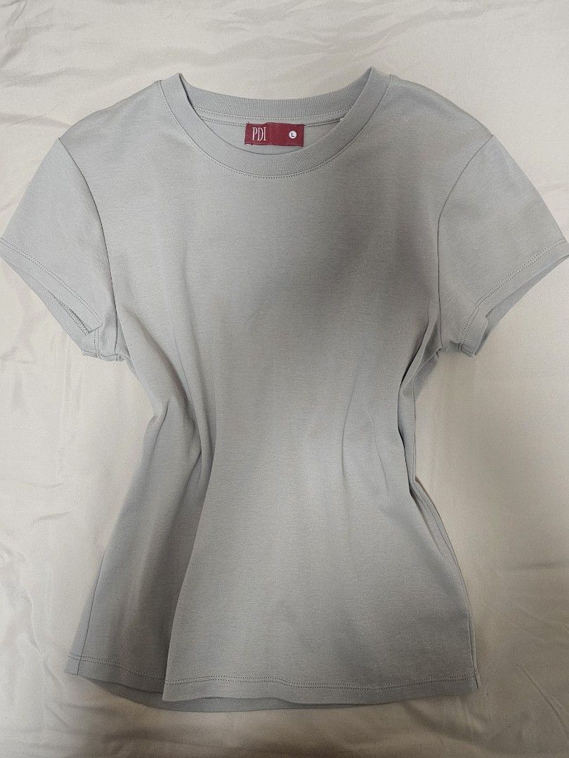 Basic tee (Category: Shirts) located in Singapore. Submitted by chars_prelovess (Listing ID 1459991130, Image 1). Description: - $10 for one or $25 for all three (khaki , dark blue and light yellow) -Rtp for $19.99 for one - must have basic tee for casual day outs -dm to see more pics .