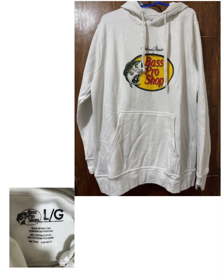 Bass pro shop hoodie (Category: Activewear) located in Marikina City. Submitted by jecccc (Listing ID 1459971884, Image 1). Description: bass pro shop complete tags neck tag/washatag like new.