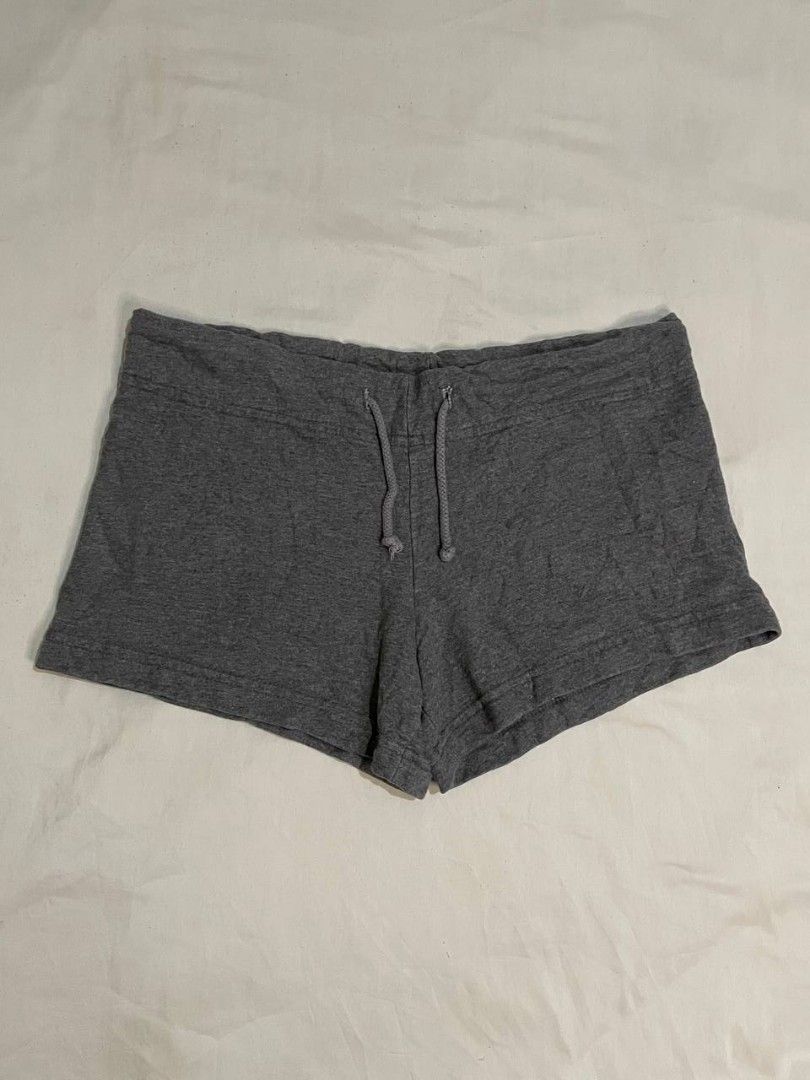 Bella Grey Low Rise Lounge Micro/Sweat Shorts Size S (Category: Shorts) located in Binan City. Submitted by declutterbyjwy (Listing ID 1459903684, Image 1). Description: waist: 28-32 (since it's drawstring, adjustable to smaller size) | length: 8.5-9.5" - fabric: 100% Cotton - good as new, never used & no flaws.