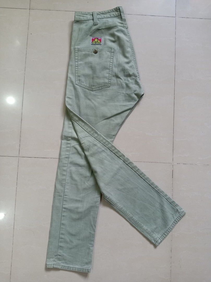 Ben Davis Light Green Work Pants (Category: Jeans) located in Caloocan City. Submitted by tionkoian6298 (Listing ID 1459989911, Image 1). Description: - Brand: Ben Davis work pants - Color: Light Green - Fit: Straight Leg -size 30 fits to 32 9/10 condition excellent condition, no issues.