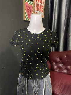 (Kategori: ) berada di . Dikirim oleh nanana.thrift (ID iklan 1459982628, Gambar 1). Deskripsi: .