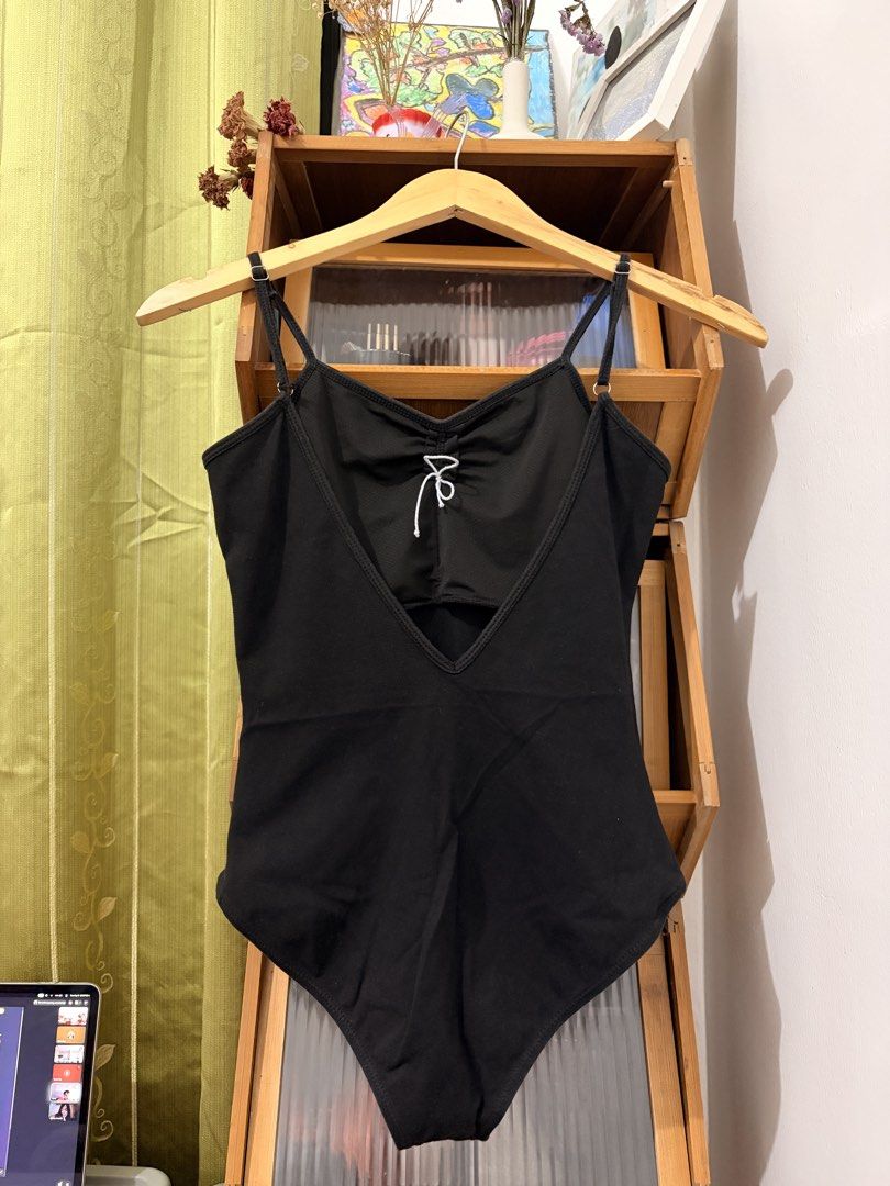 Black Ballet Leotard with Ruched Front (adjustable) (Category: Activewear) located in Marikina City. Submitted by _bananahanaa (Listing ID 1460073087, Image 2). Description: - Simple black ballet leotard - Features spaghetti straps (adjustable) - Ruched detail at the bust (adjustable) - cotton fabric.
