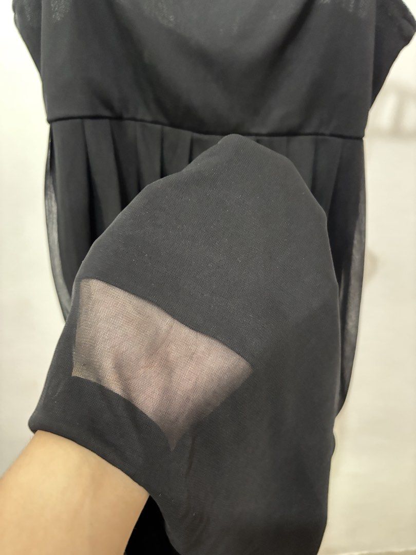 Black Spaghetti Strap Mesh Overlay Dress | Preloved (Category: Dresses) located in Taguig. Submitted by hi_itsziana (Listing ID 1459980884, Image 3). Description: - Spaghetti straps - Below the knee length - Flowy, pleated mesh skirt - Versatile: great for layering or wearing on its own - Simple and chic design.