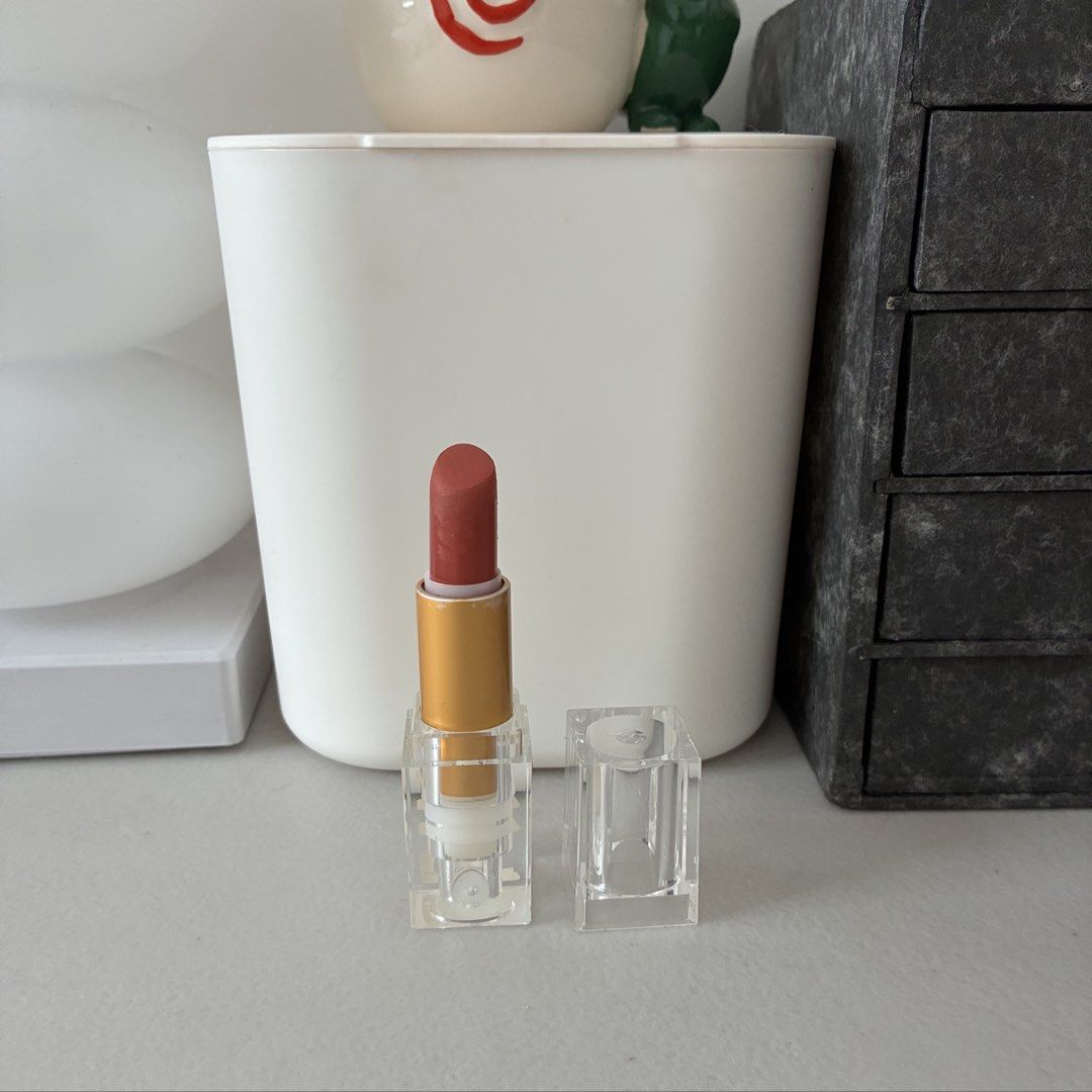 blk All Day Intense Matte Lipstick (Category: Makeup) located in Manila. Submitted by gabasta998 (Listing ID 1459935685, Image 1). Description: see issue on photos.