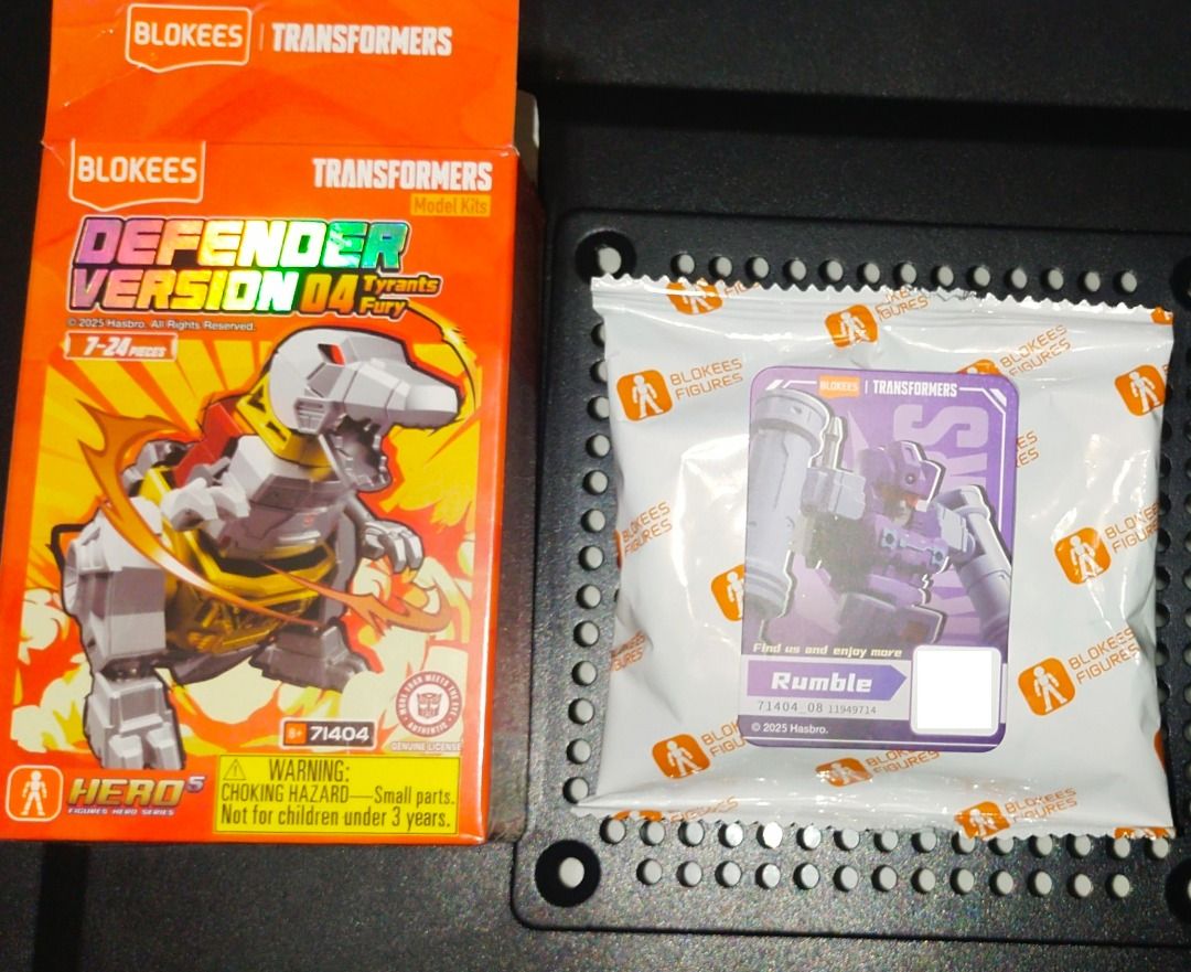 Blokees Transformers Defender Version 04 Tyrants Fury - Rumble (Category: Action & Battle Toys) located in Quezon City. Submitted by gcrhapsody (Listing ID 1459913522, Image 1). Description: Blokees Defender Version 04 Tyrants Fury - Rumble Robot with Box Unbuilt and Unscanned Card.