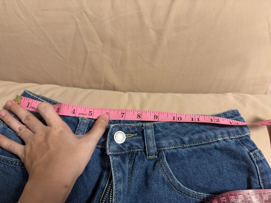 Blue Denim Shorts (Category: Shorts) located in Consolacion. Submitted by kkk_declutter (Listing ID 1460075569, Image 2). Description: - Classic blue denim shorts - High-waisted style - Zip fly and button closure - Two front pockets - Two back pockets - Frayed hem detail - Ideal for casual wear Location Casili Consolacion Payment First BDO or Gcash Buyer shoulders the delivery Fee.