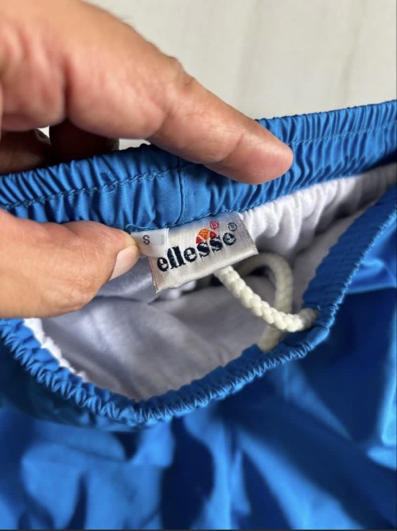 Blue Ellesse Track Pants Size S (Category: Joggers) located in Quezon City. Submitted by edether (Listing ID 1460011902, Image 3). Description: - Blue Ellesse track pants - Elastic waistband with drawstring - Cuffed ankles - Small embroidered Ellesse logo on left leg - Ideal for casual wear or sports Waist - 30-32in Length-37in If you see it posted, it’s available. Last price and details are posted. No reply means not interested. We are limited b