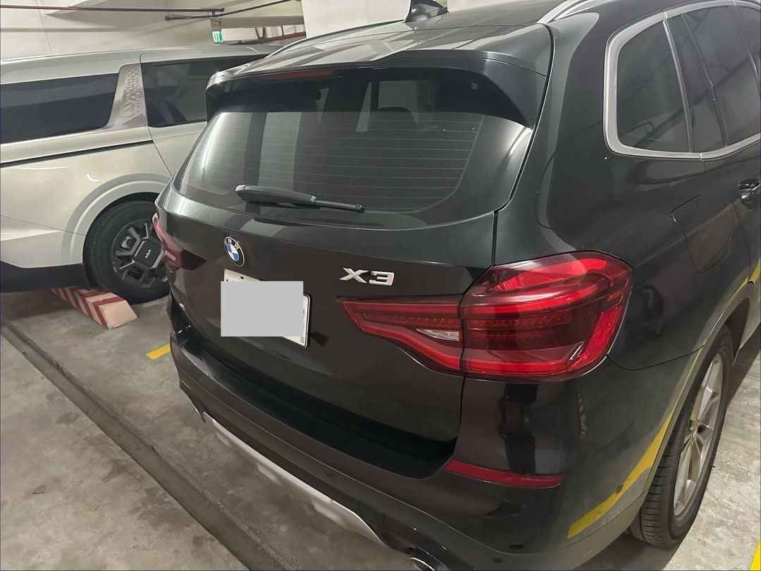 BMW X3 xDrive20d xLine (A) (Category: Used Cars) located in Taguig. Submitted by asamiakiyama9 (Listing ID 1460047269, Image 3). Description: 2018 BMW X3 20d xLine (G01 genuine body style) ✅ Powerful & fuel-efficient 2.0L Diesel engine (xDrive / xLine trim) ✅ 100% No history of accidents or flood ✅ Engine and transmission are untouched, 100% original. ✅ Up-to-date maintenance: Only regular wear-and-tear items have been freshly serviced (brand new