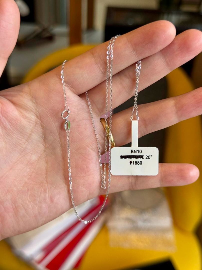 Brand New Silver 20" Chain (Category: Necklaces) located in Baguio. Submitted by asna_taku (Listing ID 1459971905, Image 1). Description: ✨ Brand New Silver Chain — 20” A delicate brand new chain, perfect for layering or pairing with your favorite gemstone pendant. Simple, elegant, and versatile. 🤍 📏 20 inches ✨ Bnew 💰 ₱1,880 Pendant sold separately. 📦 18 pcs available — perfect for those looking for an extra chain for their pendants or for l