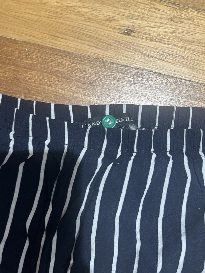 Brandy Melville Striped Pants (Category: Other Bottoms) located in Quezon City. Submitted by iminquezoncity (Listing ID 1460027328, Image 2). Description: - Classic navy and white stripes - Comfortable elastic waistband - Trendy wide-leg fit - Versatile for casual wear - Easy to pair with any top.