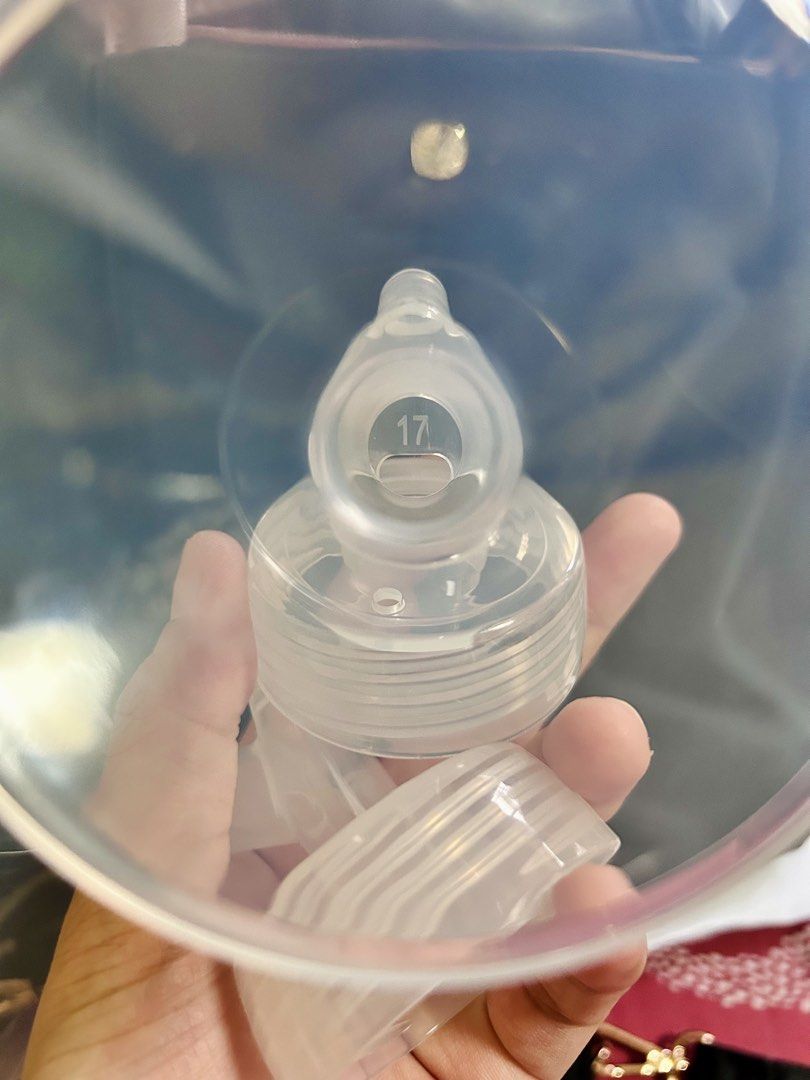 Generic Breastpump Flange 17mm (2pcs) (Category: Breastfeeding & Bottle Feeding) located in Caloocan City. Submitted by thetidytreadph (Listing ID 1459945349, Image 2). Description: .