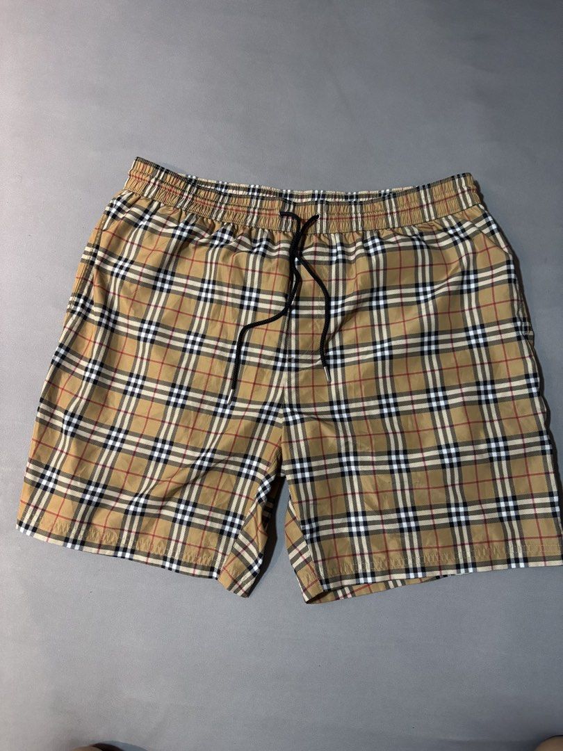 Burberry Nova Check Board Short (Category: Shorts) located in Manila. Submitted by maxxxxxxxxxxxx (Listing ID 1459923831, Image 1). Description: For sale XL size burberry nova check board short Super light weight and iconic burberry design.