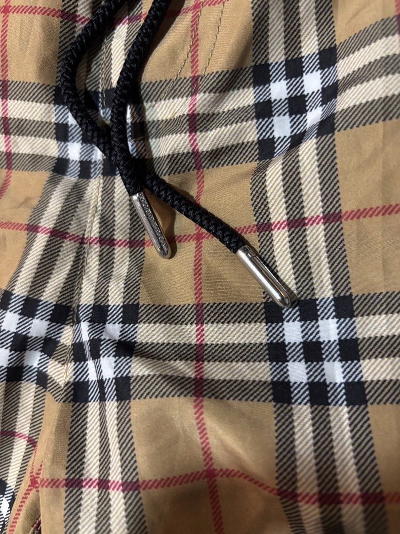 Burberry Nova Check Board Short (Category: Shorts) located in Manila. Submitted by maxxxxxxxxxxxx (Listing ID 1459923831, Image 3). Description: For sale XL size burberry nova check board short Super light weight and iconic burberry design.