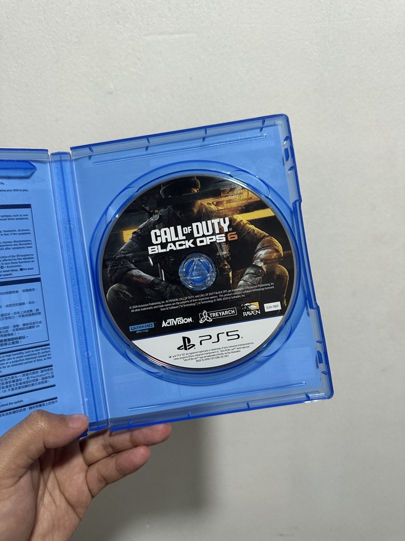 Call of duty black ops 6 (Category: PlayStation) located in Makati City. Submitted by rosh_m (Listing ID 1459993433, Image 3). Description: No issues Bought from data blitz .
