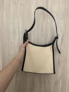（分類：）位於 。 由 lilytangkaws 提交（商品編號 1459926271，圖片 1）。簡介： 。